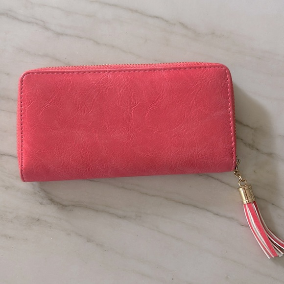 NWOT Pretty salmon pink wallet - Picture 1 of 7